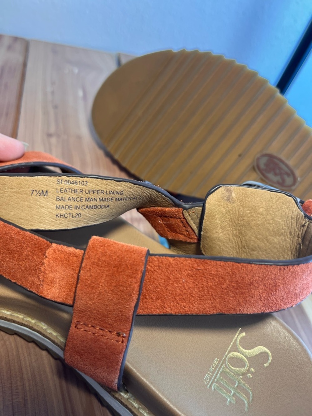 Söfft Women’s Rust Orange Suede Strappy Sandals - Picture 7 of 7